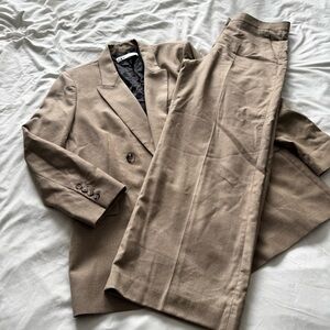 RARE ZARA DOUBLE-BREASTED WOOL BLAZER AND PANTS LIMITED EDITION CAMEL (SET) 💫